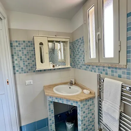 Alojamento de Acomodação e Pequeno-almoço I Lecci 4*