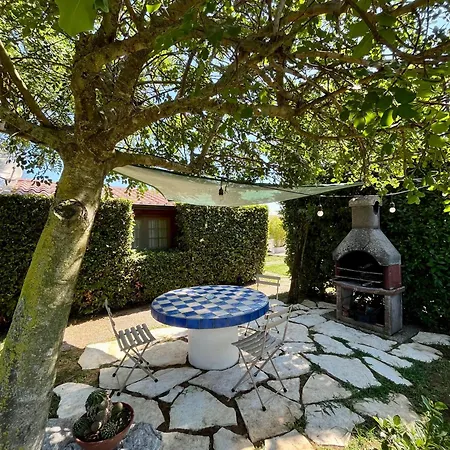 I Lecci Alojamento de Acomodação e Pequeno-almoço 4*